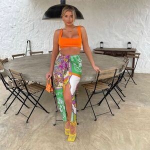 ZARA Printed Front Slit Skirt XS